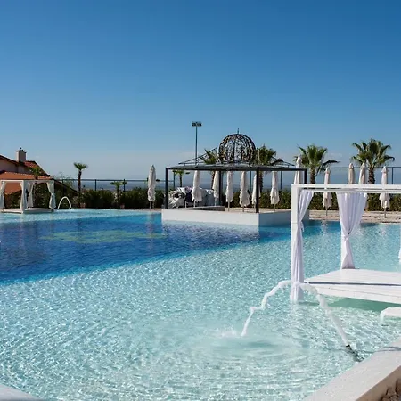 Hotel Goldenburg 4*