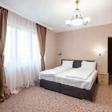 Goldenburg 4* Belashtitsa