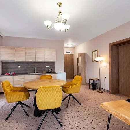 Hotel Goldenburg 4*
