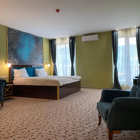 Goldenburg Hotel