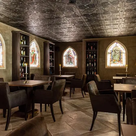 Hotel Alchemist Von Goldenburg 4*