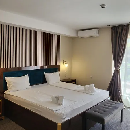 Goldenburg 4* Belashtitsa