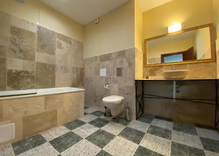 Goldenburg 4* Belashtitsa