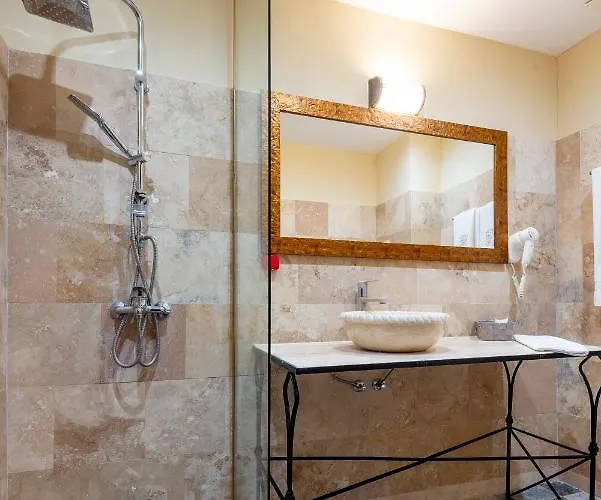 Alchemist Von Goldenburg Hotel Belashtitsa