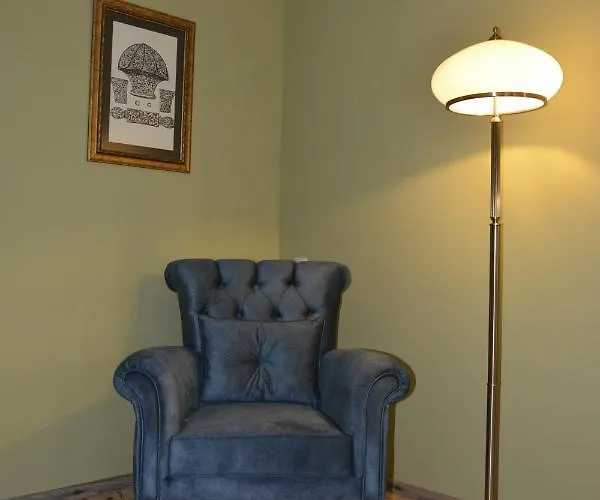 Hotel Alchemist Von Goldenburg Belashtitsa