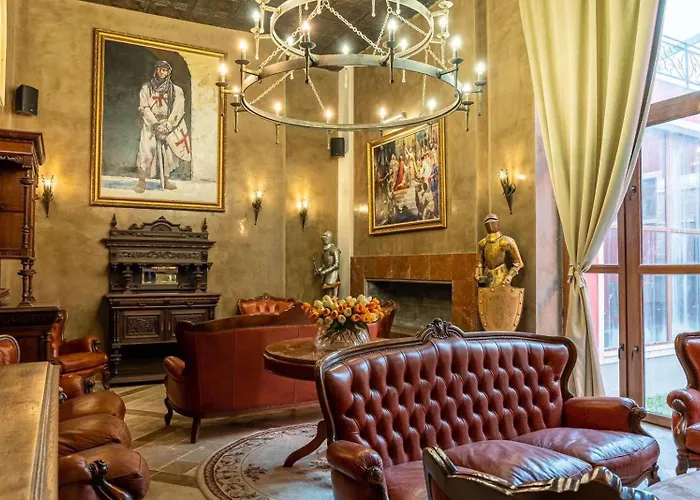 Alchemist Von Goldenburg Hotel