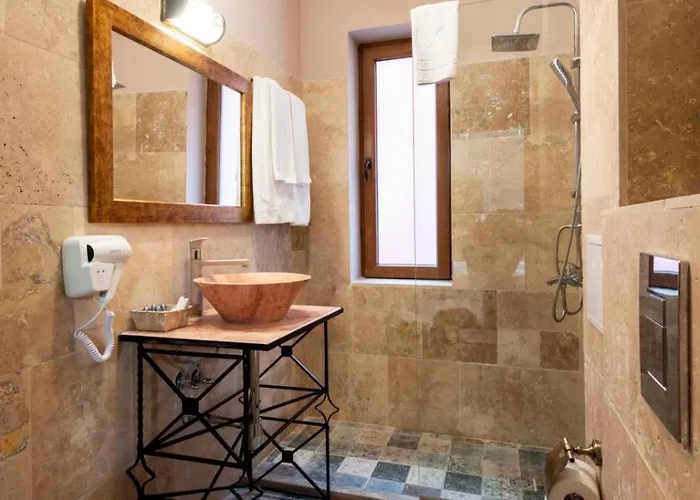 Alchemist Von Goldenburg 4*