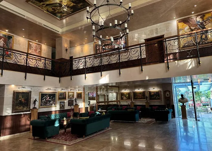 Alchemist Von Goldenburg Hotel Belashtitsa